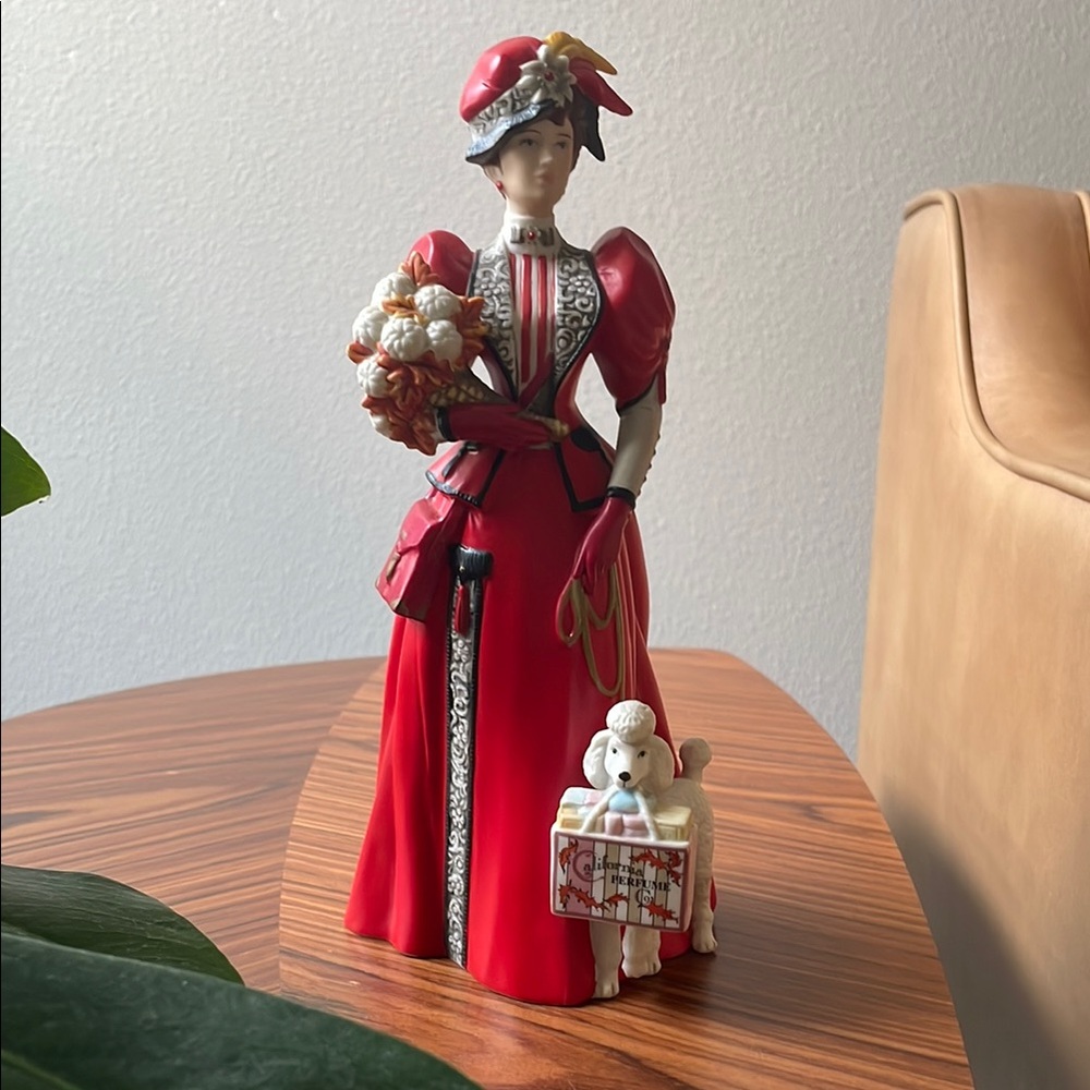 Red and White Historical Dress Sculpture